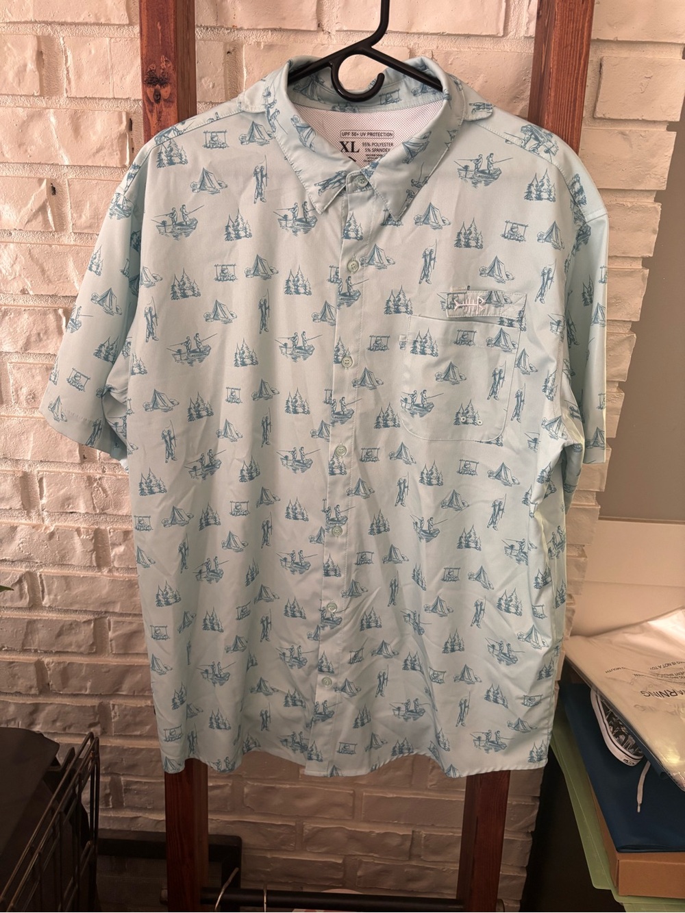 Bassdash Men's UPF 50+ Short Sleeve Button Down Shirt FS28M